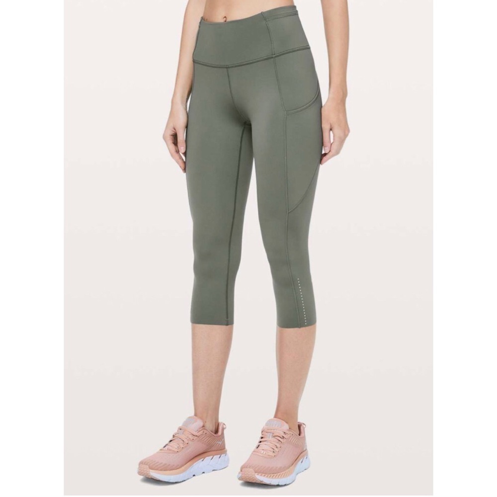 Lululemon Fast & Free Crop ll Grey Sage Nulux 4 flawless